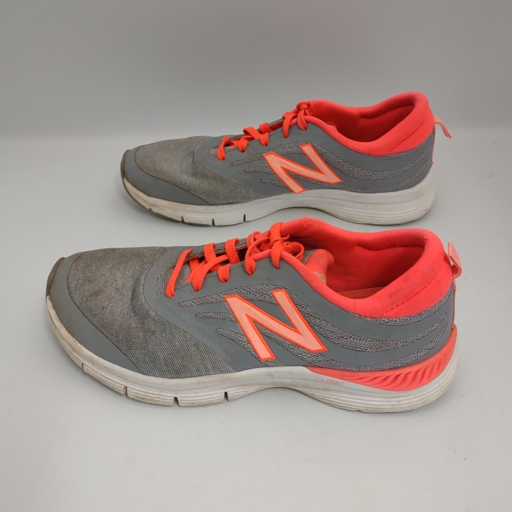 New Balance 715 Tennis Shoes  Running Cross Training Grey orange Woman's Sz 9.5